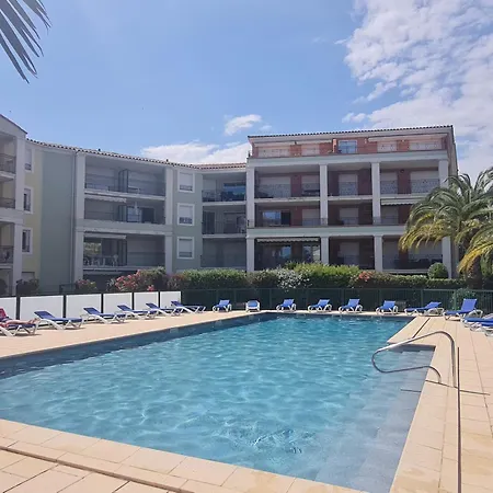 T3 Climatise En Rez-de-jardin, Piscine, Et Centre-ville A Pied - 6 Pers, Ste Maxime - Fr-1-780-42 سانت ماكسيم