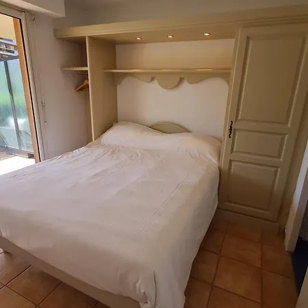 شقة T3 Climatise En Rez-de-jardin, Piscine, Et Centre-ville A Pied - 6 Pers, Ste Maxime - Fr-1-780-42 سانت ماكسيم